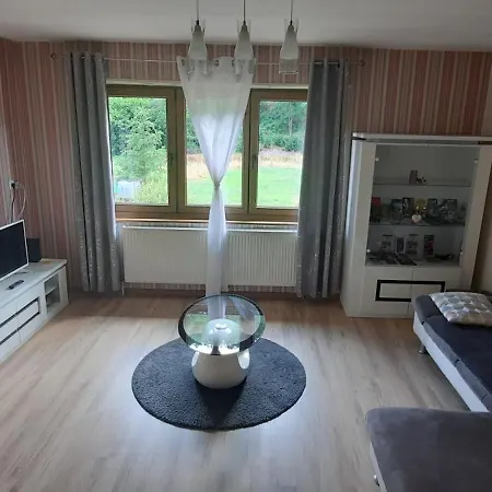 아파트 L'echappee Etoilee Et Son Jacuzzi Privatif